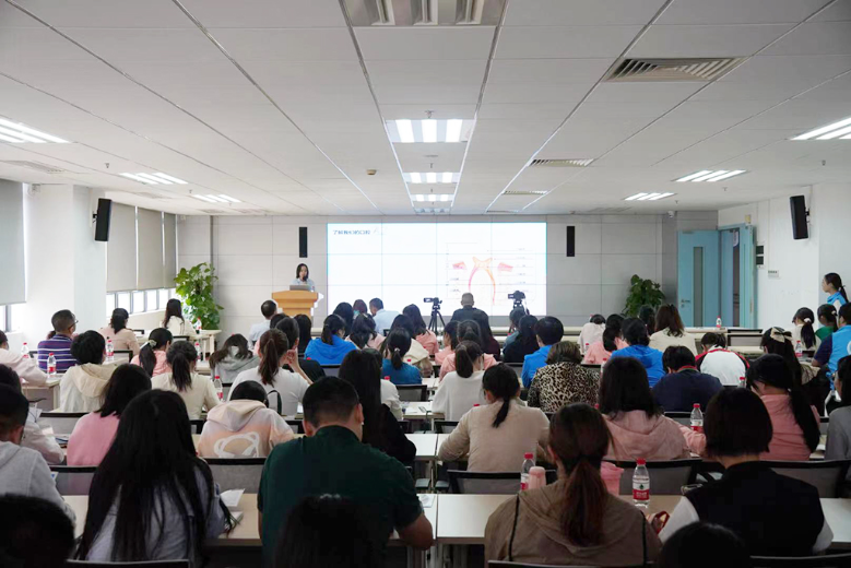 广东省残疾人康复中心举办“助翼天使 口腔健康”科普宣讲活动
